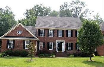 1st image of 1208 Kingsbury Dr