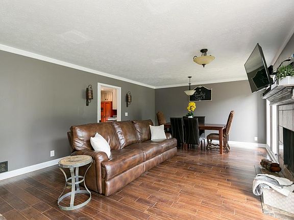 3rd image of 308 Westover Dr