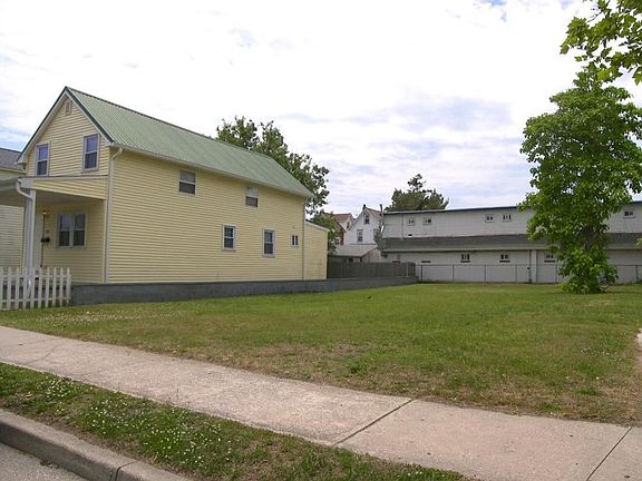 5th image of 120 W Youngs Ave