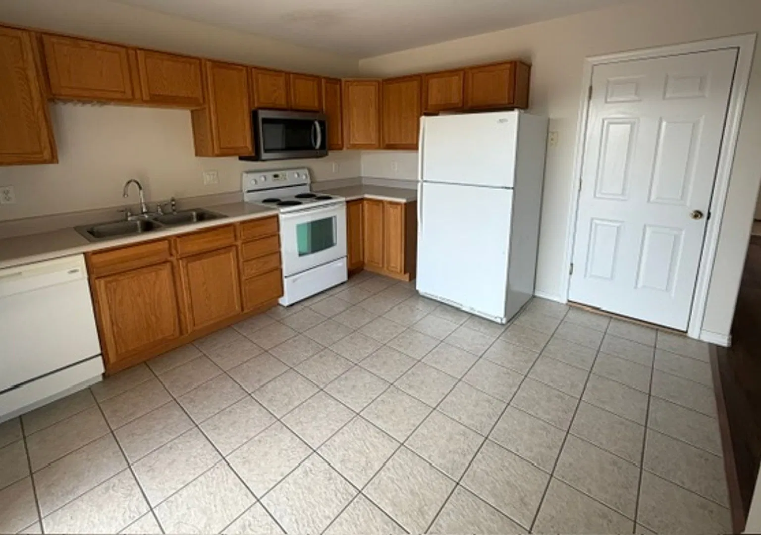 485 A — Photo 3