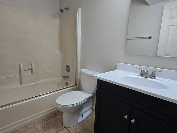 2nd image of 1999 Waterfront Dr N APT C