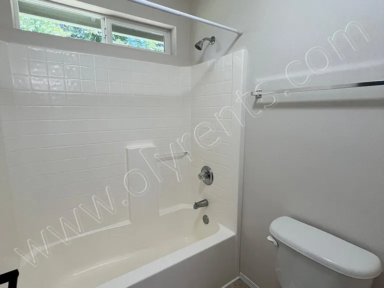 6702 Kirsop Village Dr SW — Photo 28