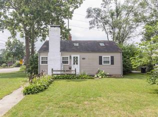 1742 Sunnymede Ave, South Bend, IN 46615