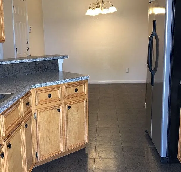 1409 Nicholas Cir #B — Photo 5