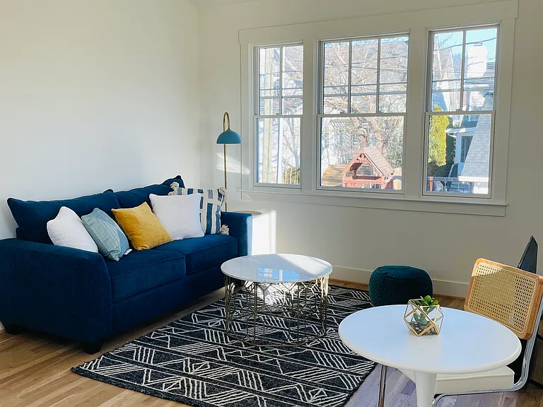 910 Montrose Ave #B — Photo 16