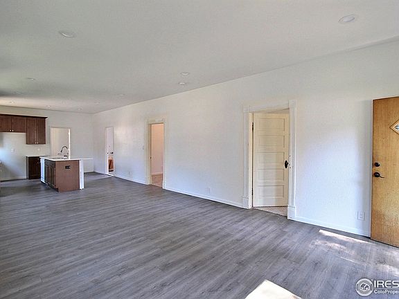 3rd image of 215 11th St