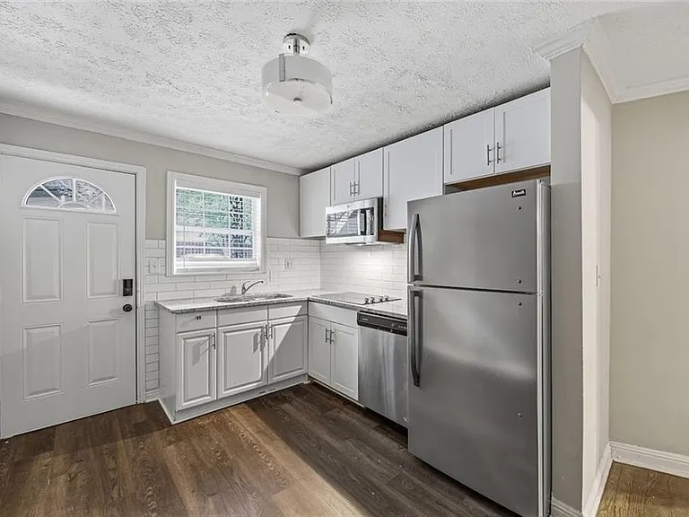 21 Delmont Dr NE #5 — Photo 7