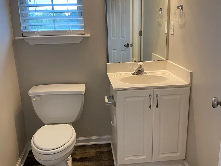 121 Fawnbrook Dr — Photo 15