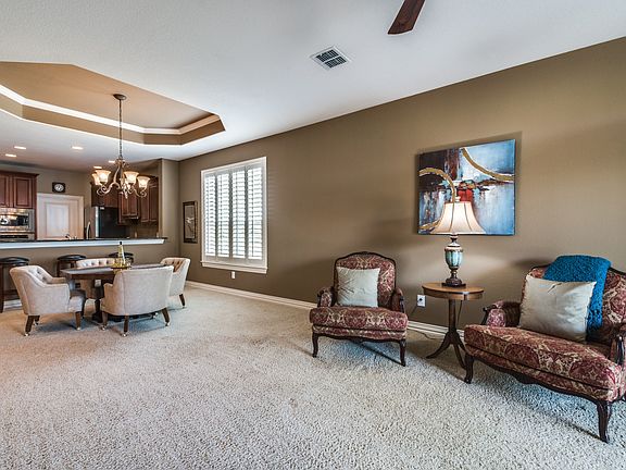 4th image of 616 Birch Valley Ct