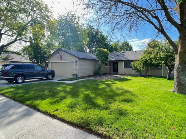 417 E Ranch Dr, Eagle, ID 83616