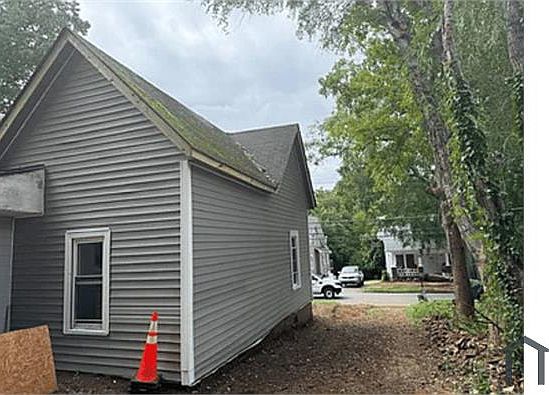 2nd image of 316 Stockton St #316