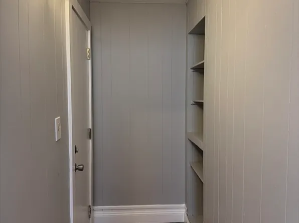 148 Maxfield St #1E, New Bedford, MA 02740