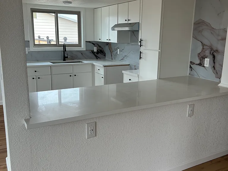 2049 De Soto Dr — Photo 9