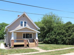 312 E 4th St, Solon, IA 52333