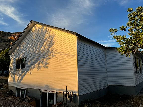 5th image of 431 Pinion St