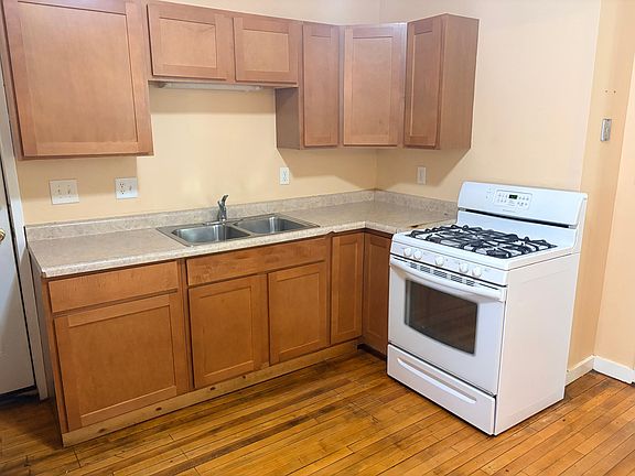 2nd image of 1178 Jessie St