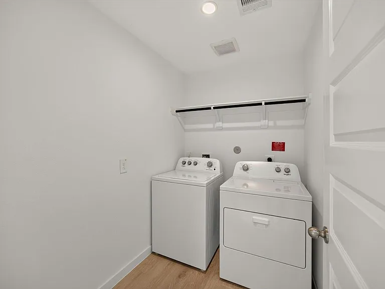 29510 Paytons Park Ct — Photo 23