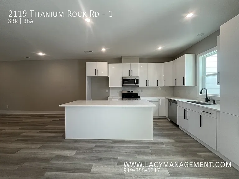 2119 Titanium Rock Rd #1 — Photo 6