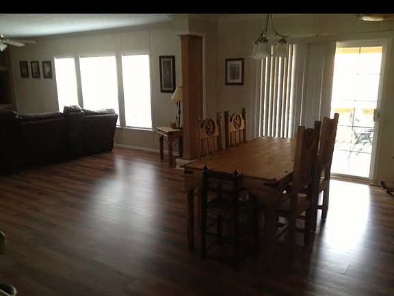 3rd image of 110 Pepper Cir