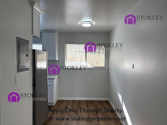 4th image of 922 Ferry St Unit 2