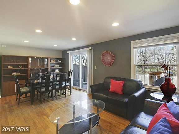 5th image of 3363 Tidewater Ct #B-9