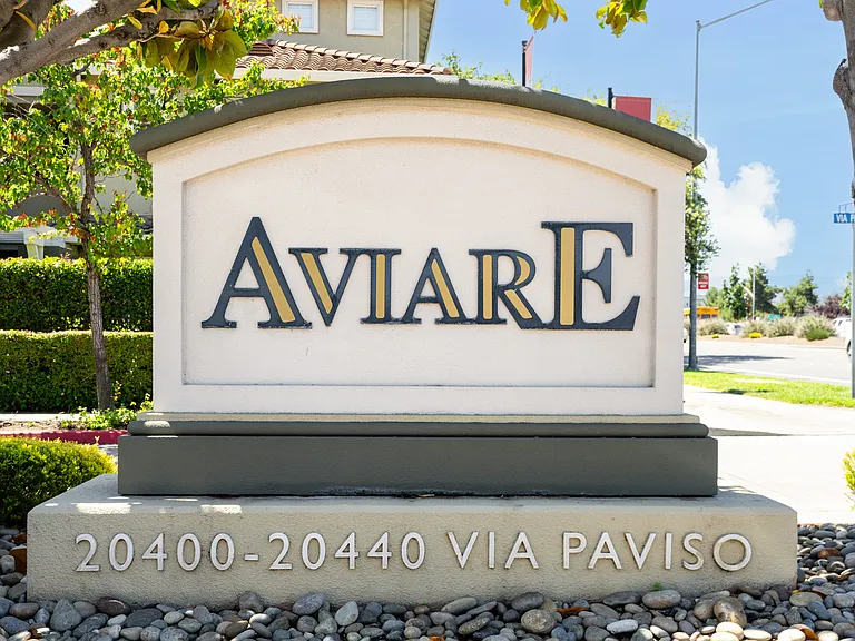 Aviare — Photo 3