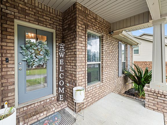 3rd image of 3013 Crown Creek Cir