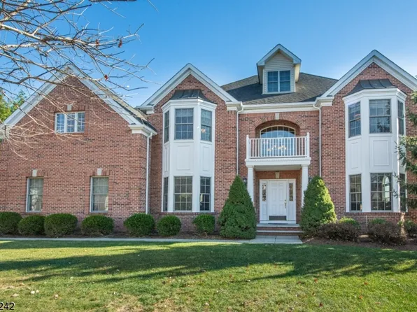 7 Nalesnik Dr, Fairfield Twp., NJ 07004