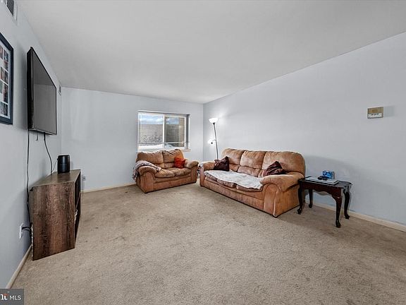 4th image of 5420 Valley Green Dr #20A1