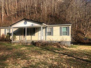 38 Taylor Rd, Pikeville, KY 41501