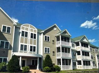 2301 Briarwood Vlg, Clinton, MA 01510