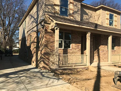 102 N Rembert St Photo 1