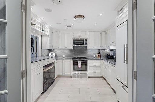 5th image of 300 Boylston St #505/603