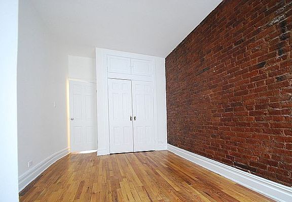 5th image of 14 Grove St #2