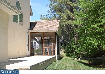 2nd image of 7 Liszar Dr