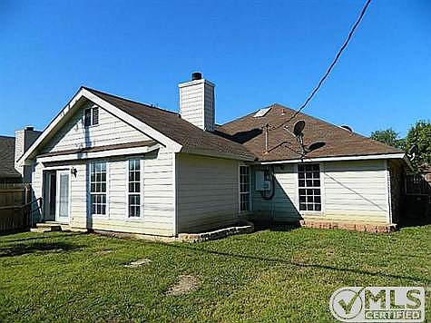 3rd image of 5609 Eagle Trace Dr