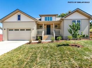 14 Robin Roost Rd, Weaverville, NC 28787