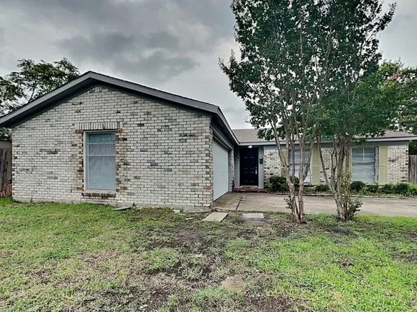 938 Hudson Dr, Garland, TX 75043