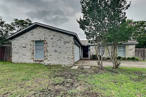 938 Hudson Dr Photo 1