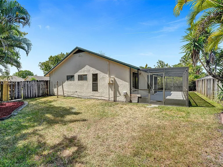 3216 NW 105th Ave — Photo 25