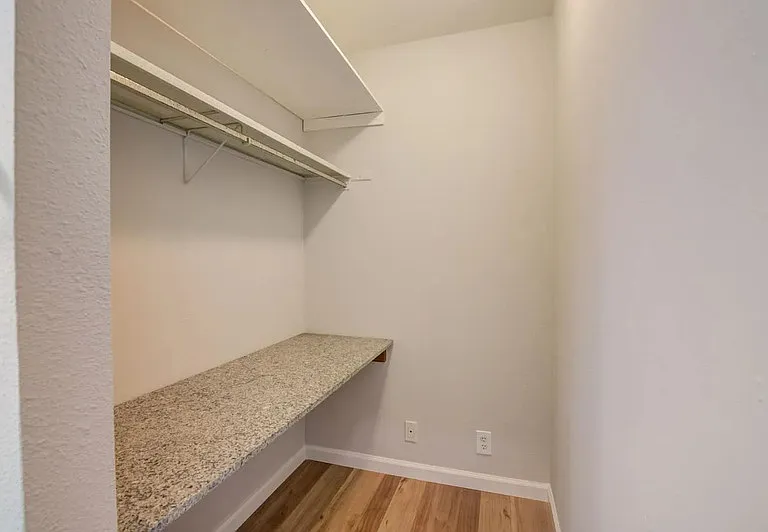 355 Half Moon Ln #2 — Photo 6