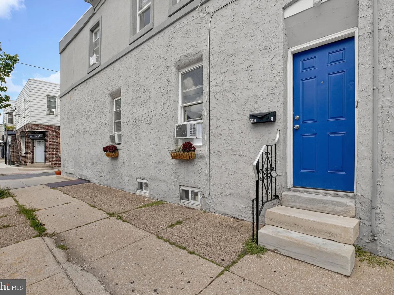 2 bed, 1691 sqft, $1,550 — Photo 1