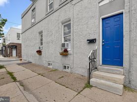 1655 S Bancroft St, Philadelphia, PA