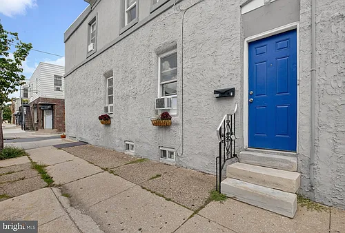 1655 S Bancroft St #2 Photo 1 1655 S Bancroft St #2 Photo 1