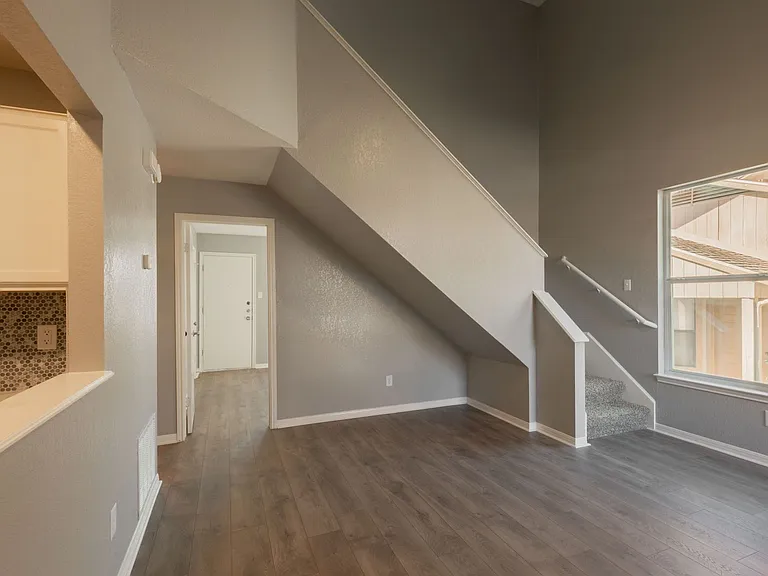 319 Rawhide Loop — Photo 12