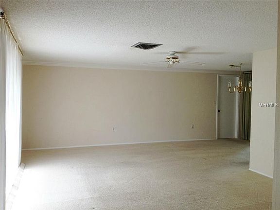3rd image of 8610 Forest Glade Dr