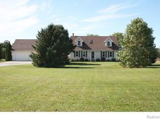 5288 Norton Rd, Howell, MI 48843