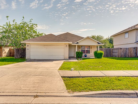 2nd image of 549 Roadrunner Ave