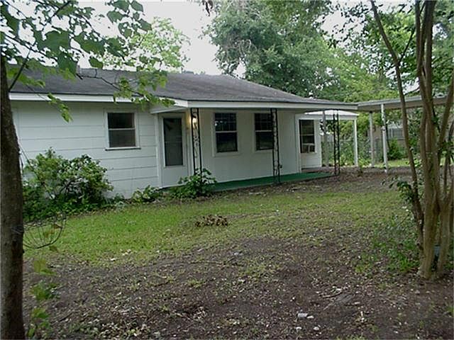 1st image of 110 Heaton Ave