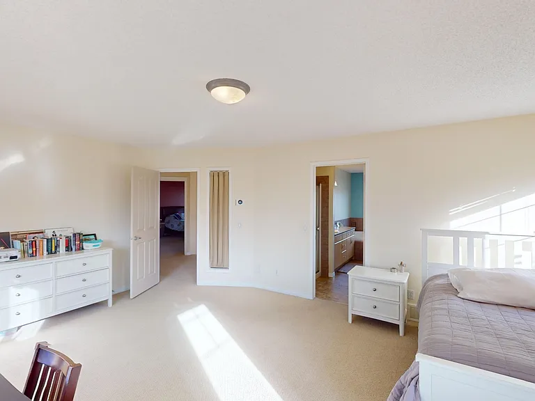 23 Chapala Close SE — Photo 25